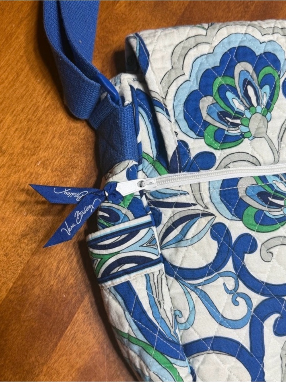 Vera Bradley Mediterranean Messenger Bag /Large Purse Laptop Blue White Floral - Picture 2 of 16